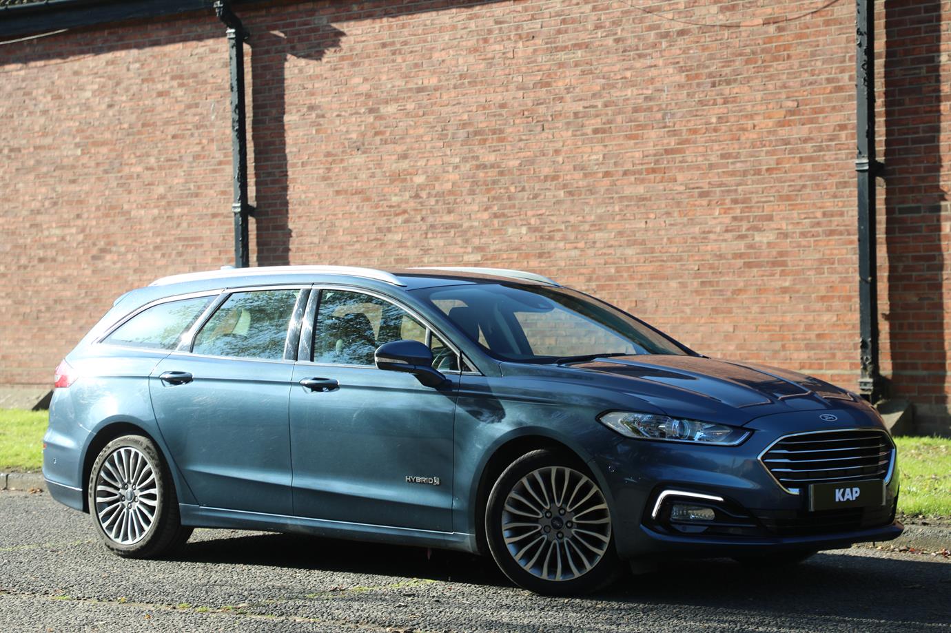 FORD MONDEO TITANIUM EDITION